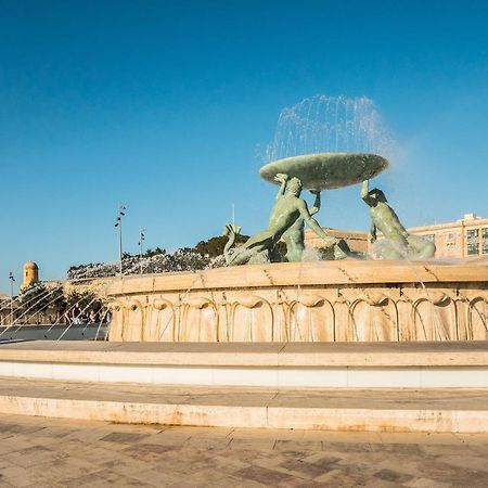 Valletta Main Street Apartment Deluxe Eksteriør billede