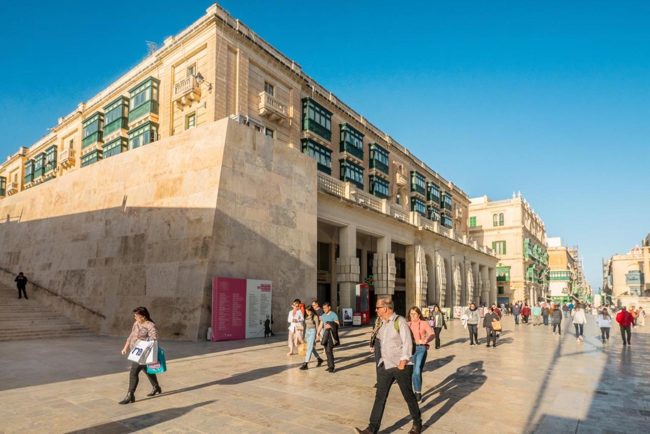 Valletta Main Street Apartment Deluxe Eksteriør billede