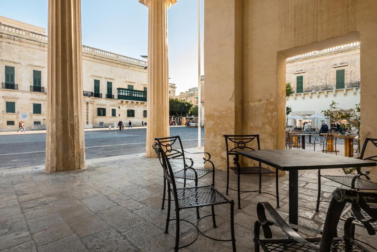 Valletta Main Street Apartment Deluxe Eksteriør billede